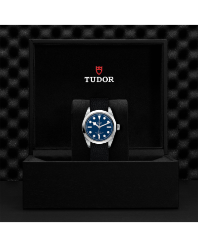 Tudor Black Bay 32/36/41 - 36 mm steel case, Black fabric strap (watches)